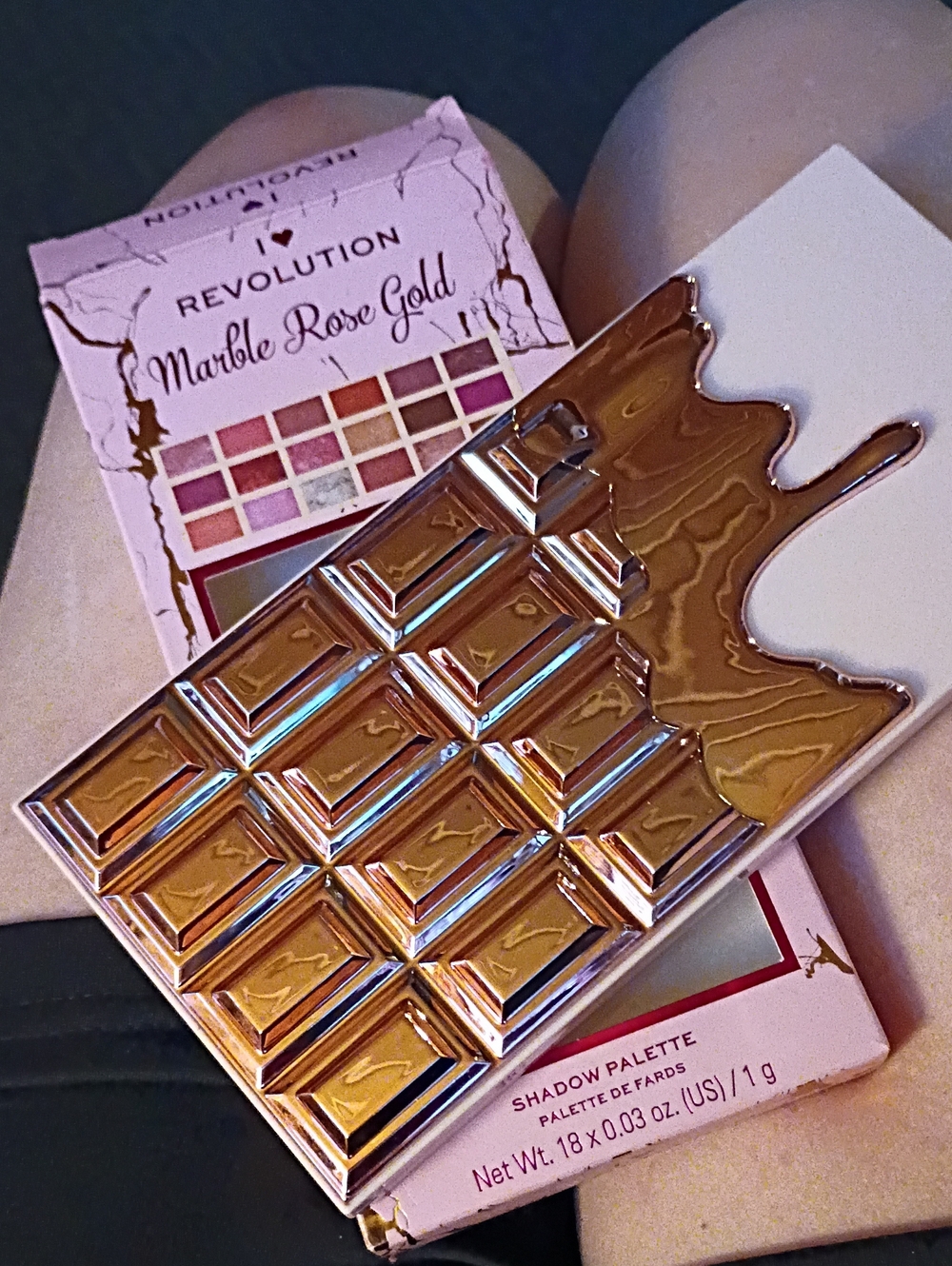 I Heart Revolution Marble Rose Gold Eyeshadow Palette